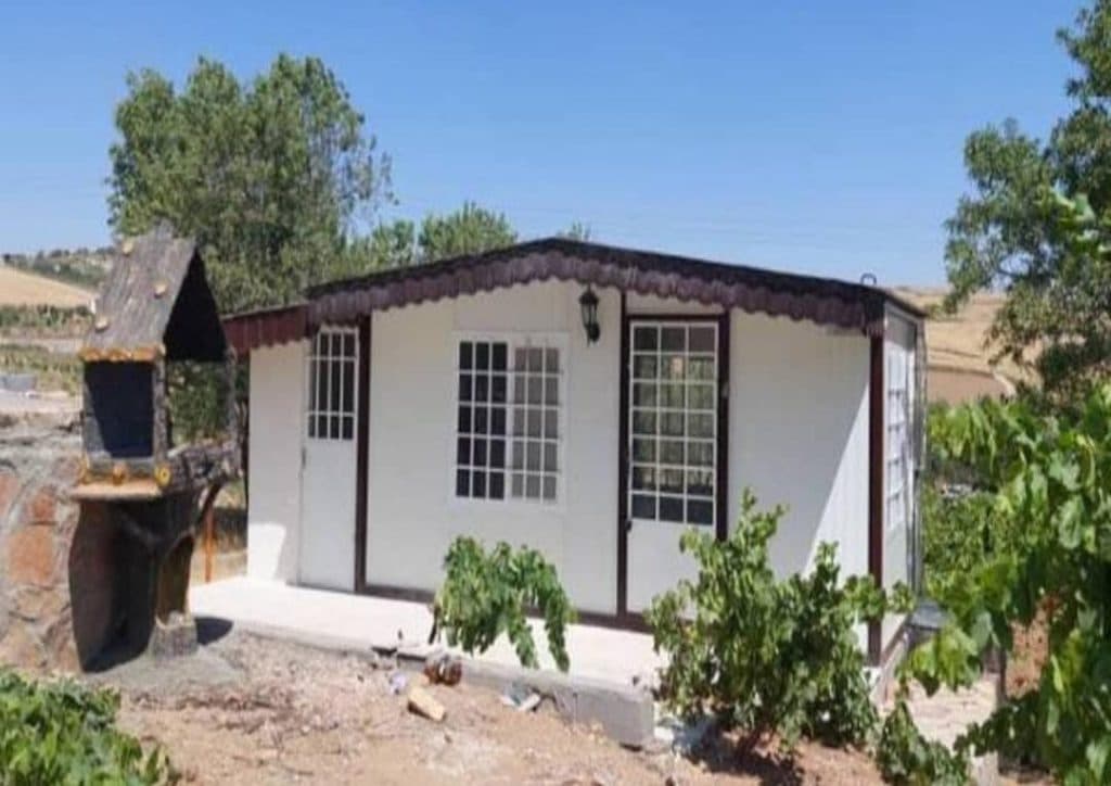 نصب و اجرا و ساخت خانه پیش ساخته و کانکس غفاری در کرج