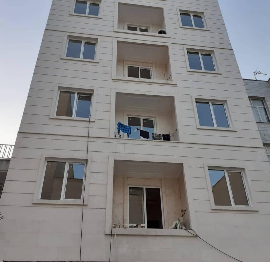 نصب و تولید درب و پنجره upvc و آلومینیوم پویا در طبس