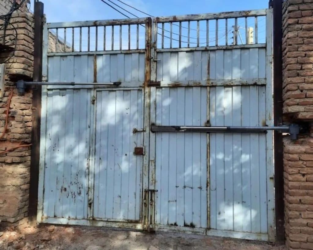 نصب و اجرا درب اتومات و کرکره برقی و جک پارکینگی اسدی در آذرشهر