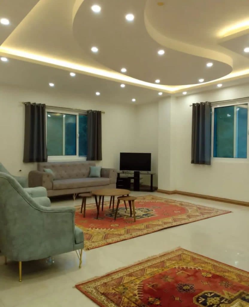 هتل آپارتمان نگین سه هزار در تنکابن