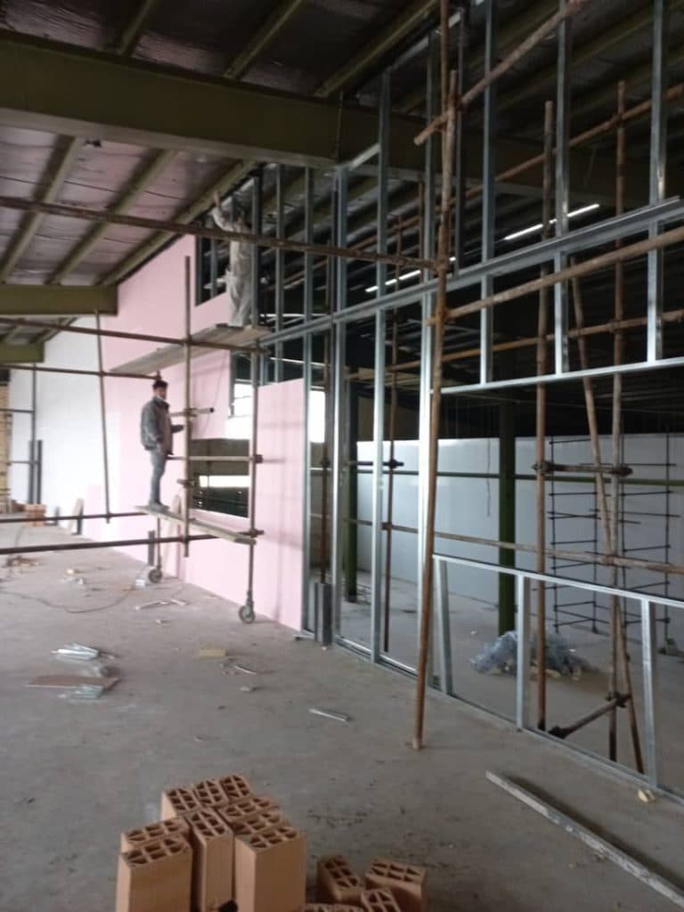 تهیه و اجرای دیوار و سقف های کی پلاس رادیس سیدی در تهران