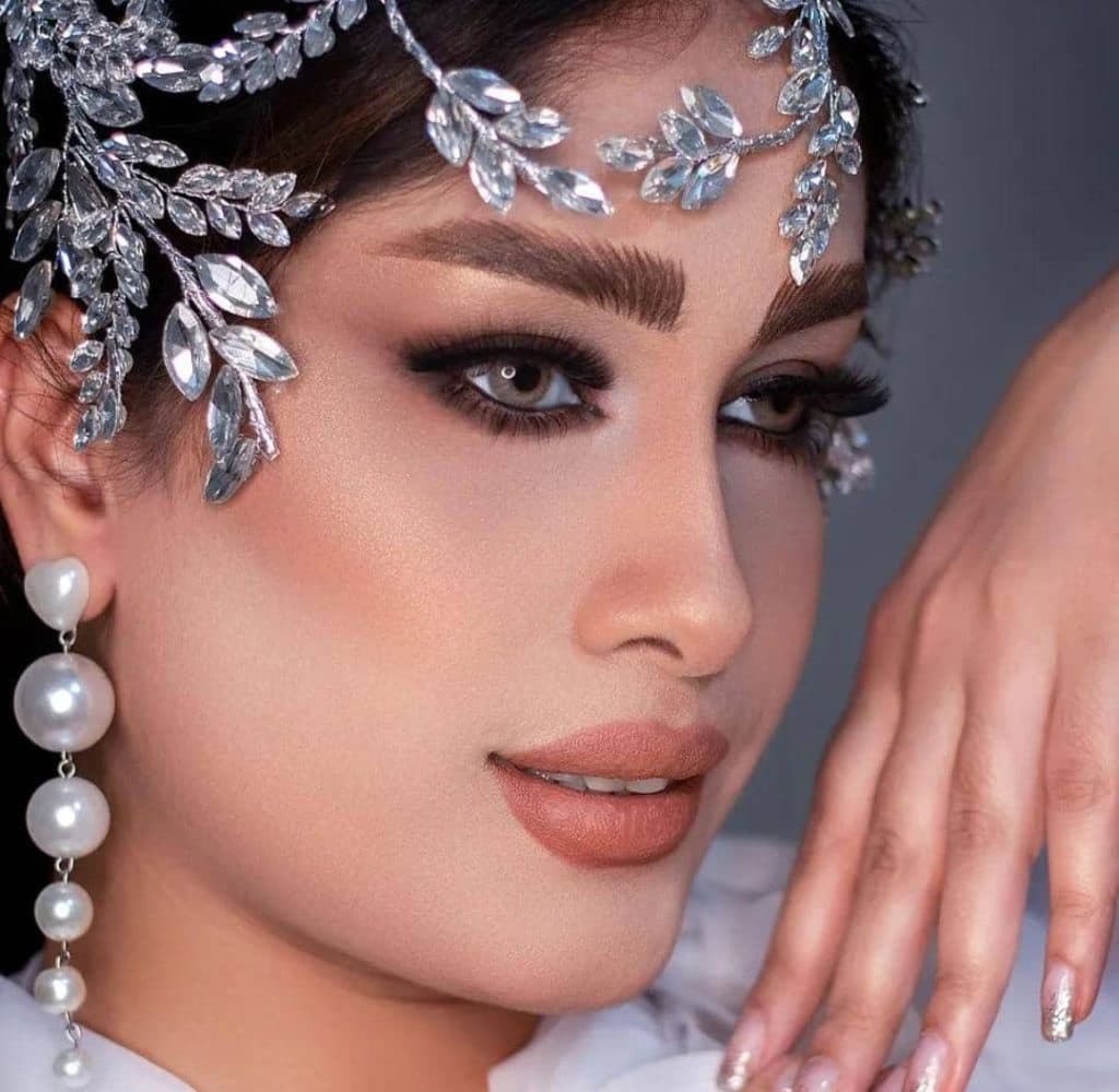 سالن زیبایی قصر عروس در فامنین همدان