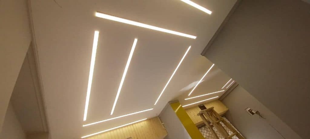 تولیدی چراغ لاینی پروژکتور سوله ای و چراغ دکوراتیو سنانور در اصفهان