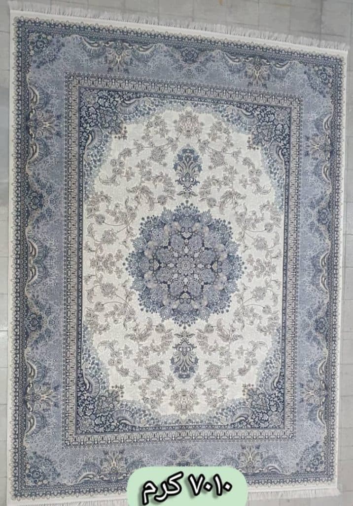 گالری فرش کارگر در میانرود شیراز