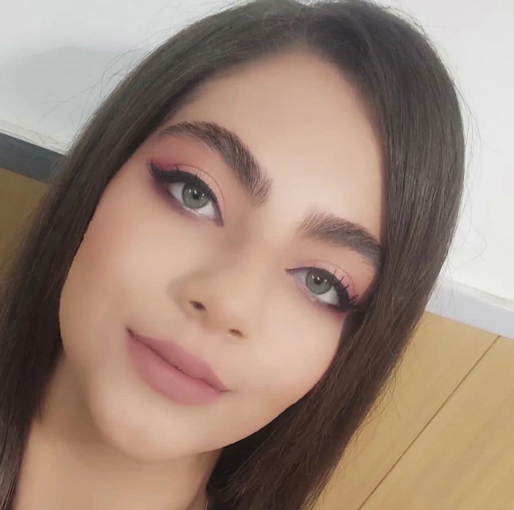 آموزشگاه و سالن زیبایی آرامیس در فریدونکنار مازندران