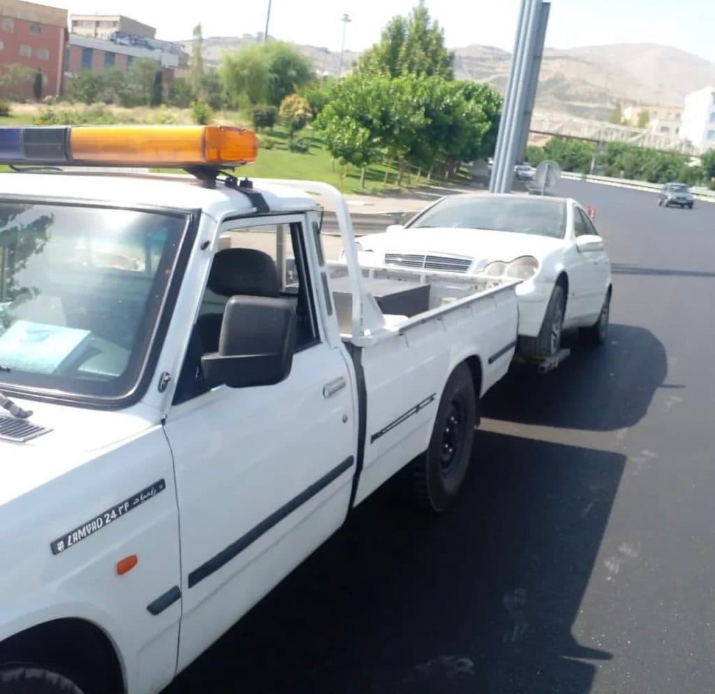 امدادخودرو و حمل و جابه جایی و تعمیرات امیری در تهران