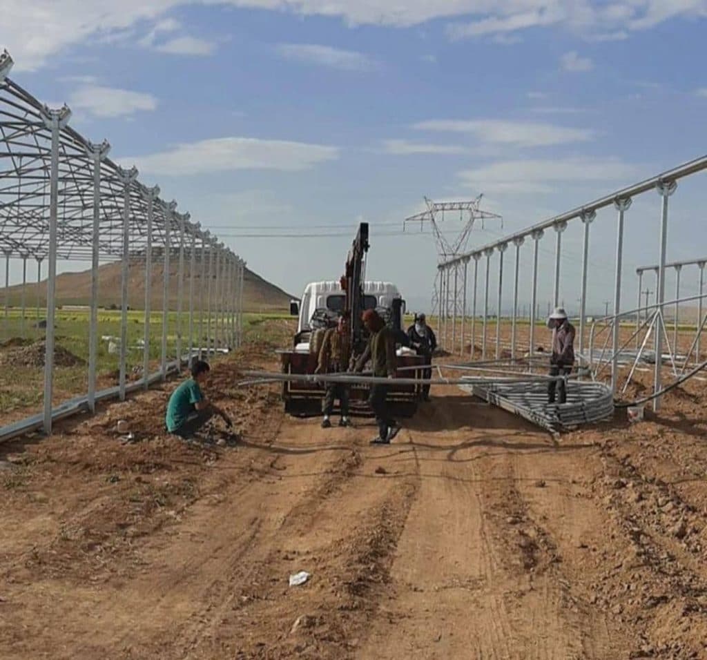 ساخت و نصب و اجرا گلخانه فلزی و اسپانیایی عباسی در ورامین
