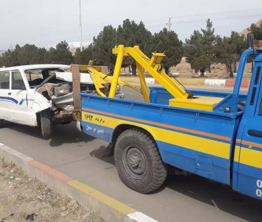 یدک و امداد خودرو 0913 چراغیان در گلبهار