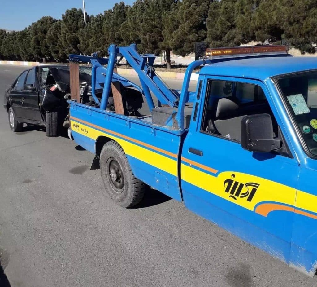 یدک و امداد خودرو 0913 چراغیان در گلبهار