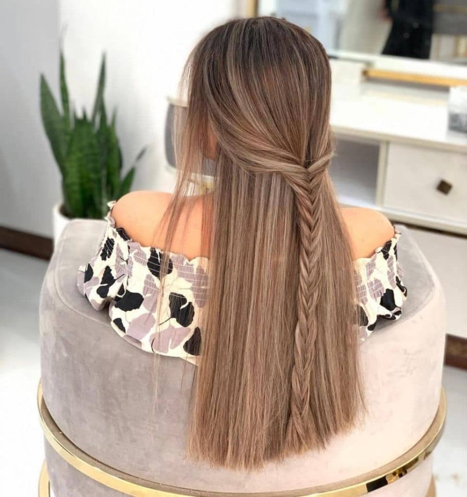 سالن زیبایی ساناز گیلانی در جیرفت کرمان