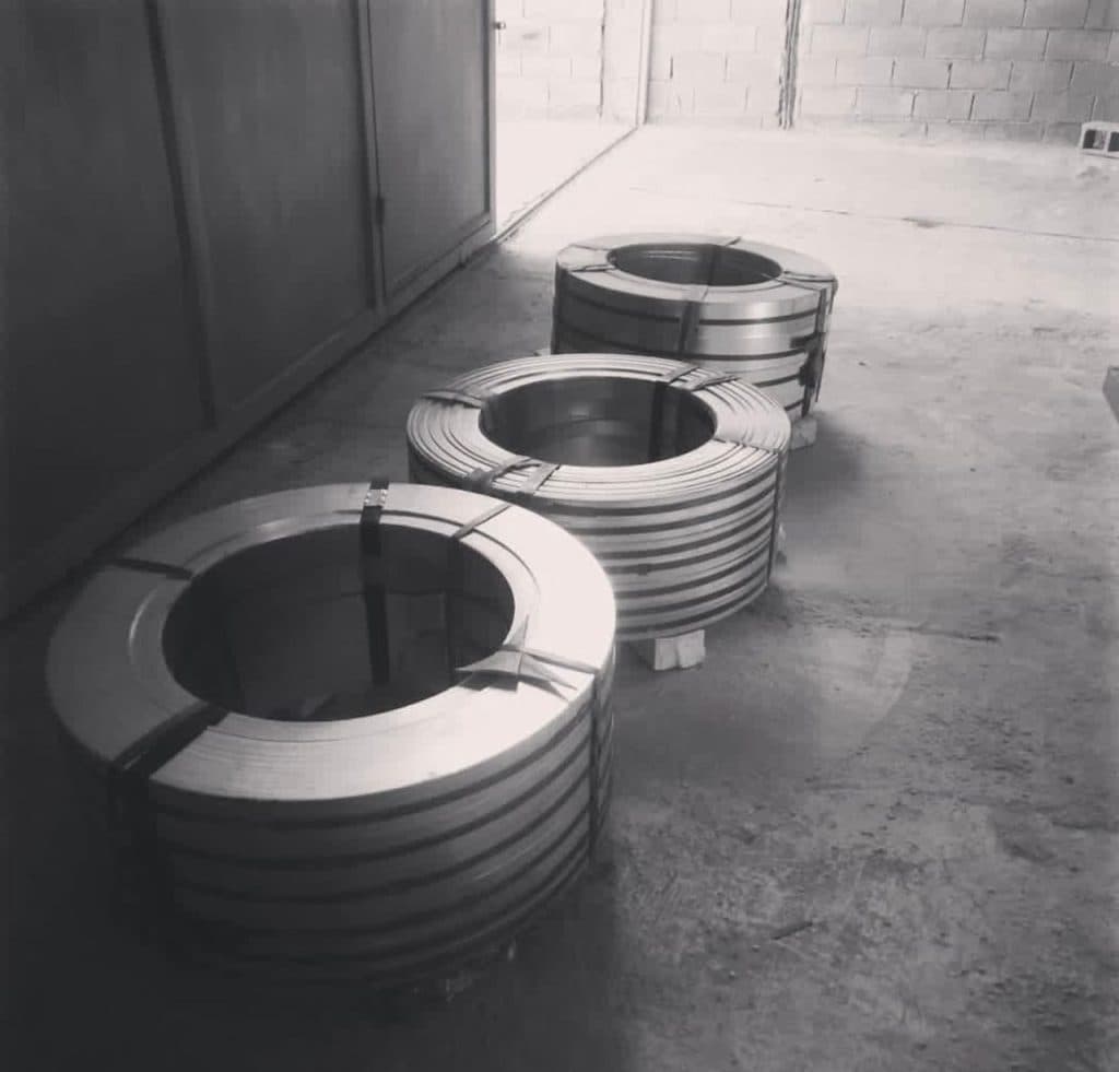 تولید پروفیل کناف و سقف کاذب سازه گستر شکر در شیراز