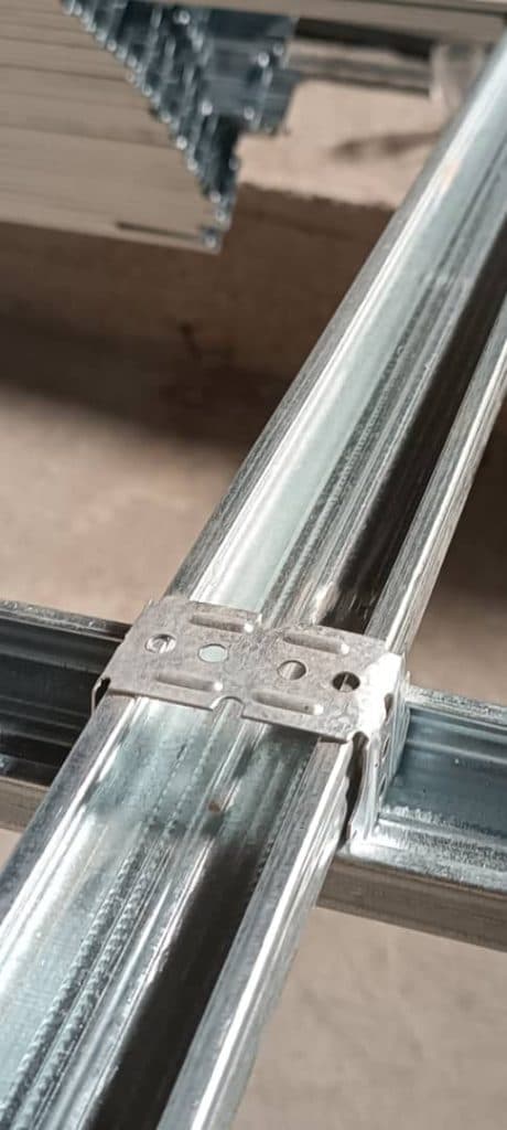 تولید پروفیل کناف و سقف کاذب سازه گستر شکر در شیراز