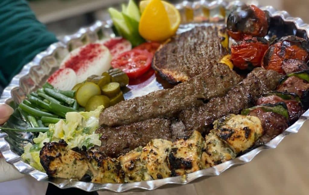 آموزش و راه اندازی آشپزی و رستوران ایرانی سر اشپز اقا یاری در ابهر زنجان