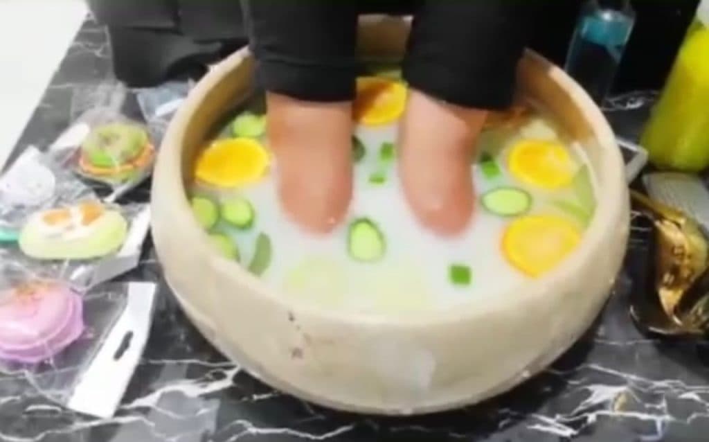 سالن زیبایی سارا راستگو در مشهد