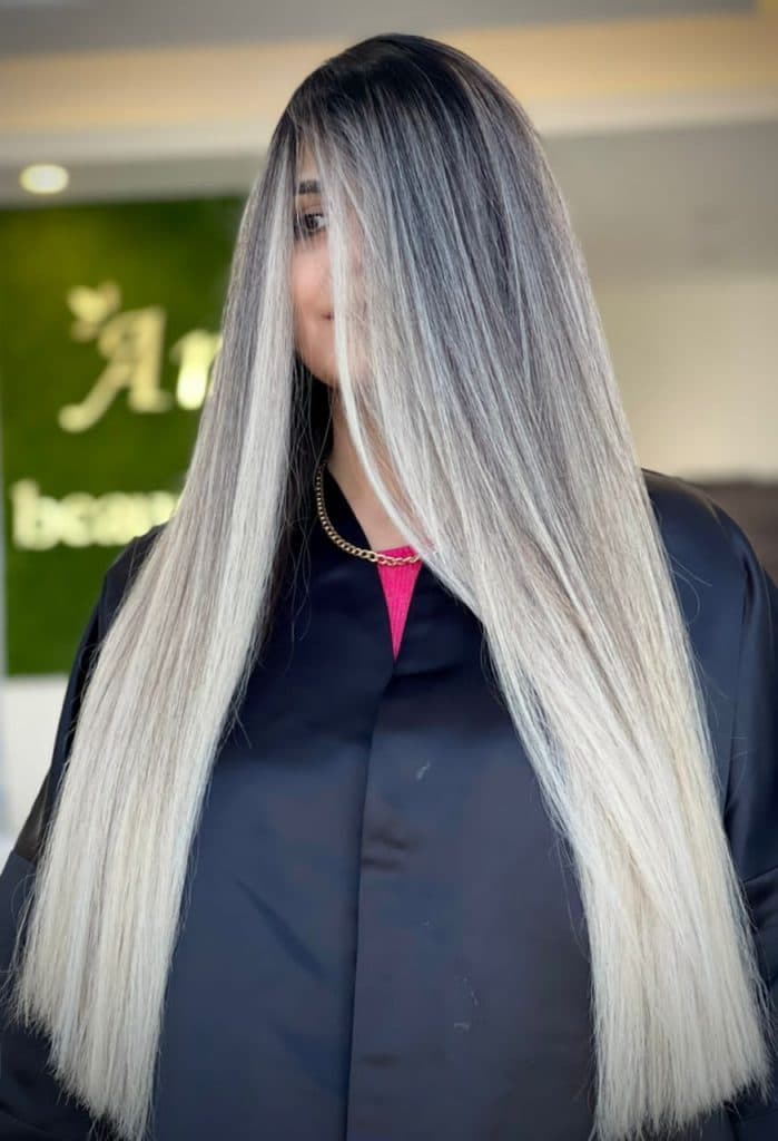 مرکز تخصصی کراتین احیا و رنگ لایت آنیا احمدی در کرمانشاه