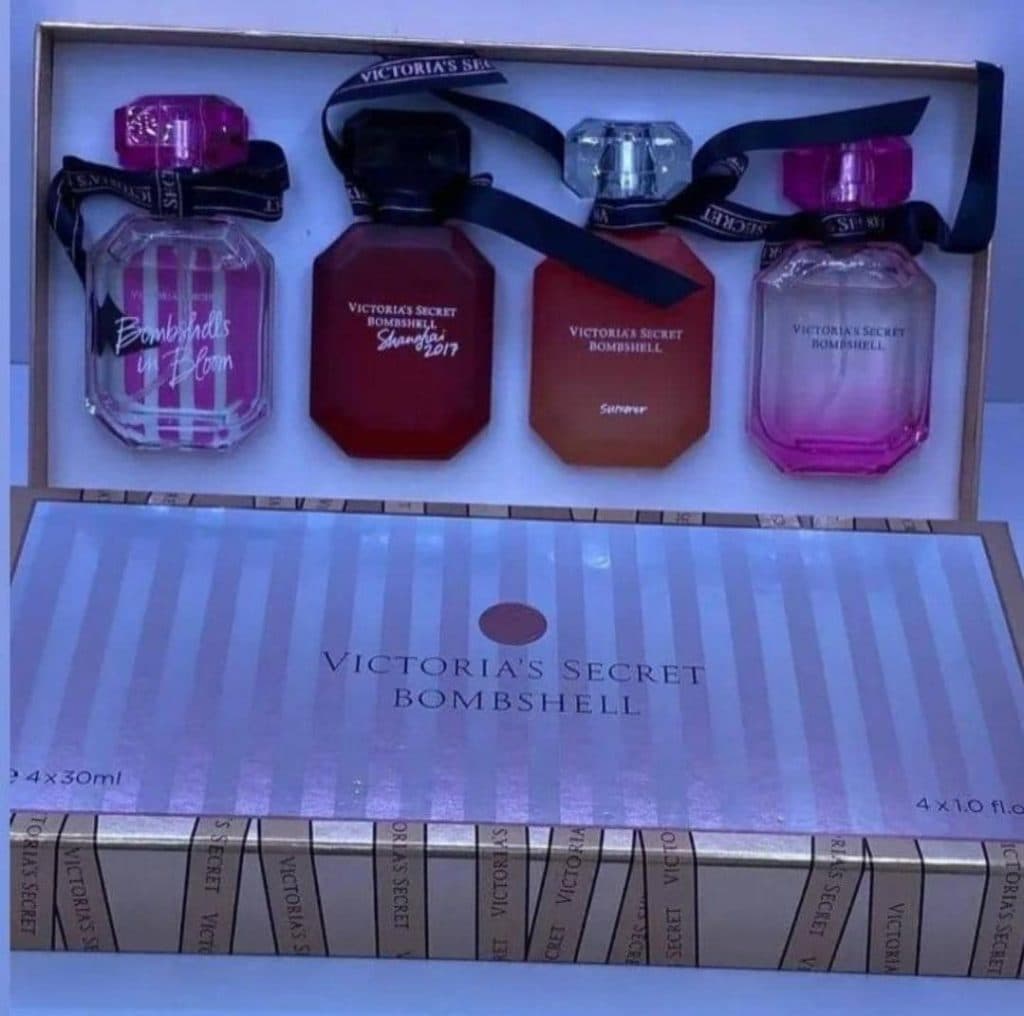 فروشگاه عمده پوشاک عینک بدلیجات اروپایی آقای استوک در مهاباد