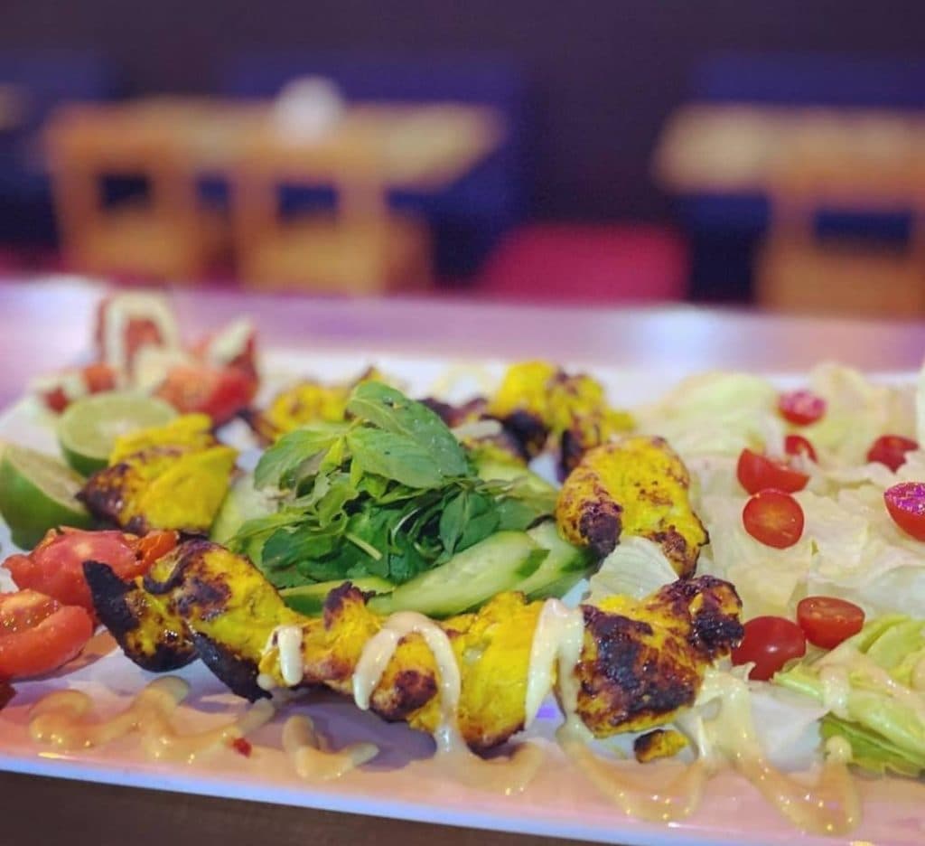 کافه رستوران لوشاتو در سرخرود مازندران