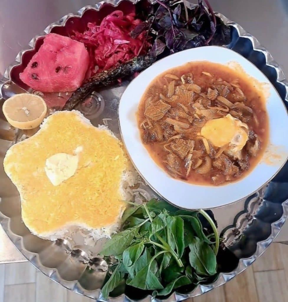 کافه رستوران گیلاس در هیر اردبیل