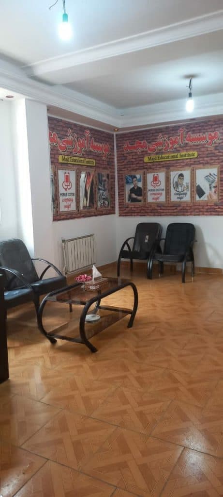 آموزشگاه تعمیرات موبایل مجد در رشت