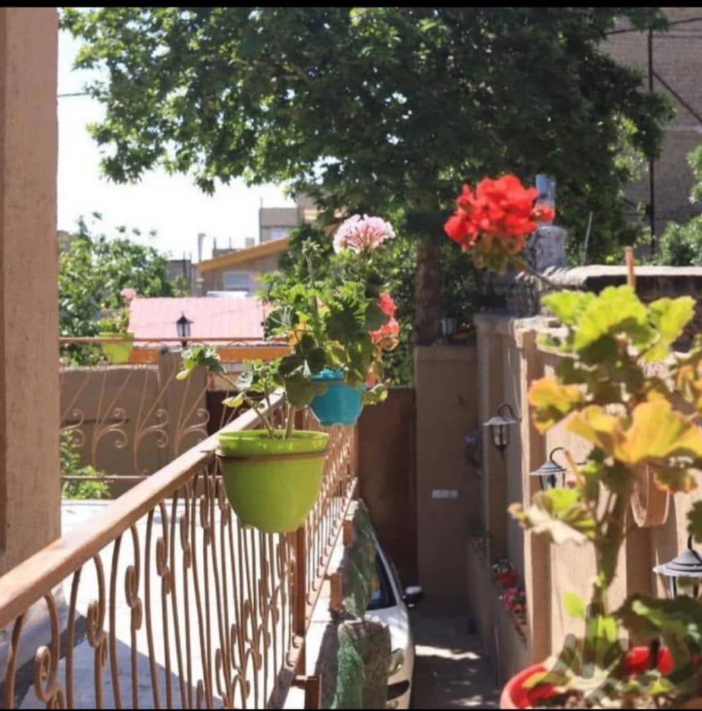 اقامتگاه برج شاندیز در مشهد