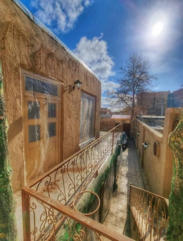 اقامتگاه برج شاندیز در مشهد