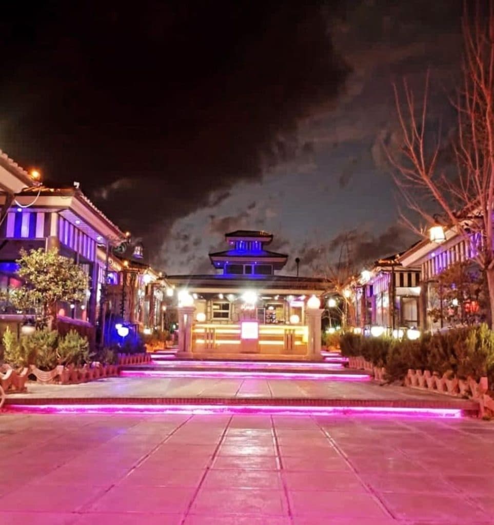 مجموعه تشریفاتی و پذیرایی فرحزاد در ساوه