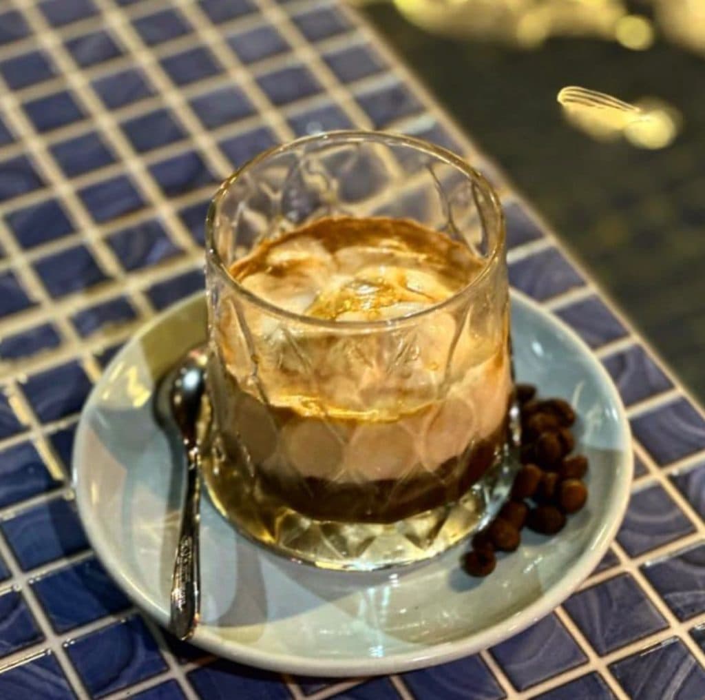 کافه رستوران شکور در کرج