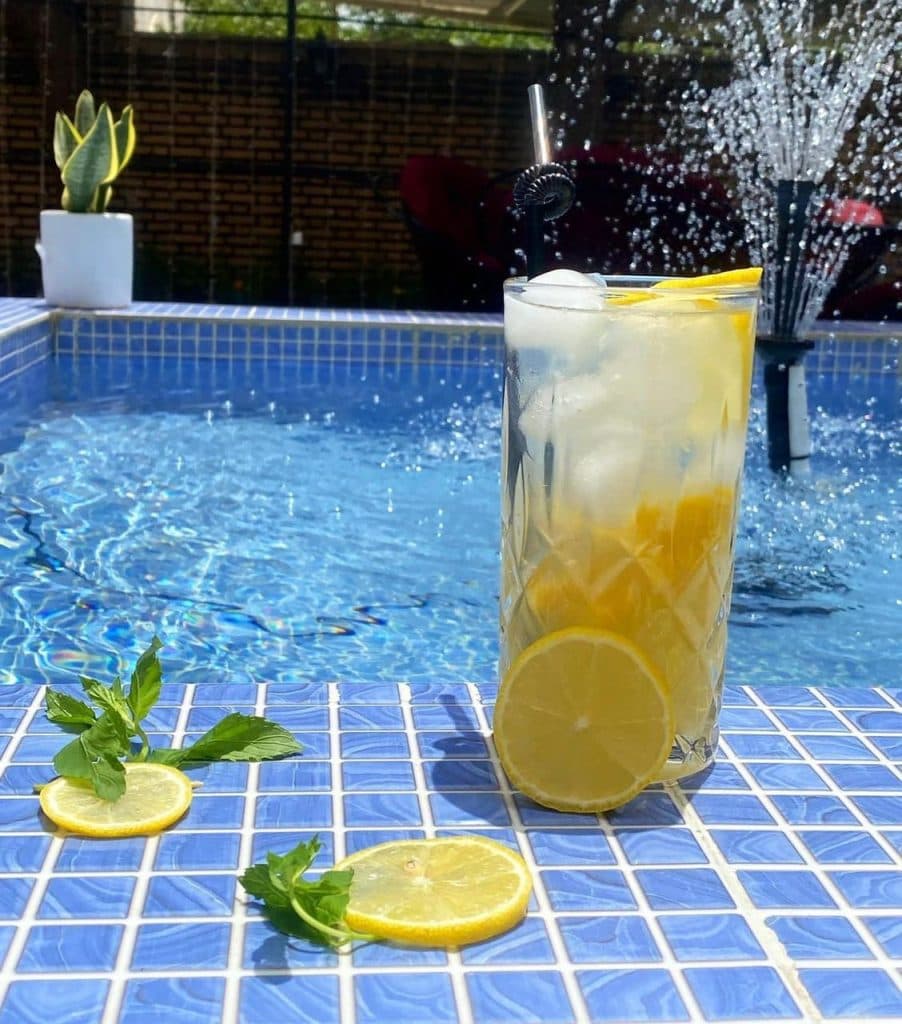 کافه رستوران شکور در کرج