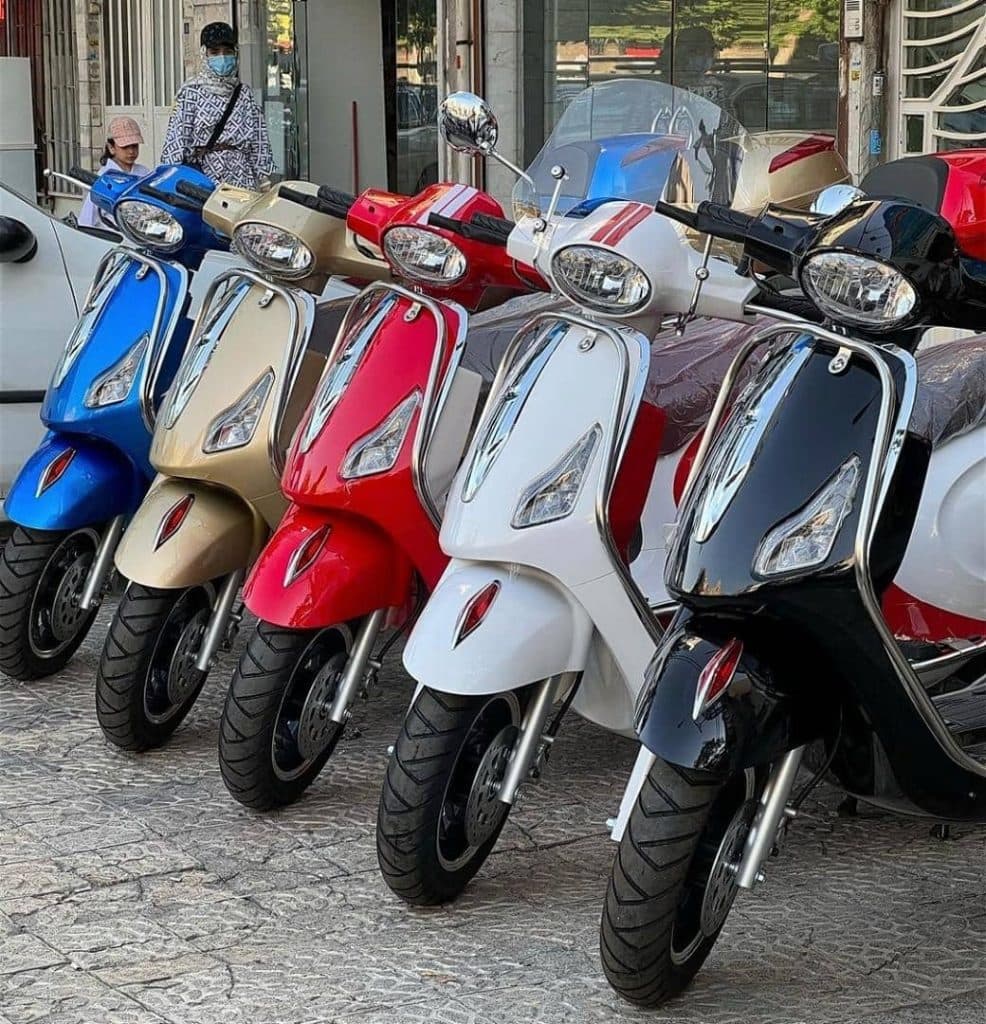 فروشگاه موتور سیکلت صحرا در کمیجان اراک