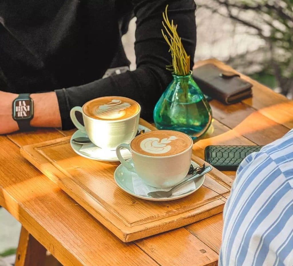 کافه فست فود برنز در شیراز