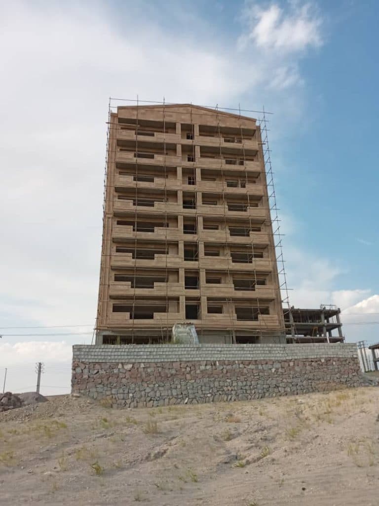 نماکاری و کاشی کاری عباسی در تبریز