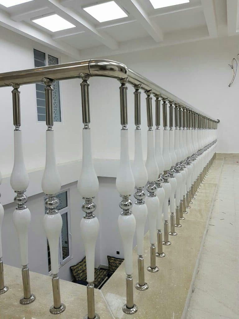 حفاظ و نرده استیل اهواز حسینی در اهواز