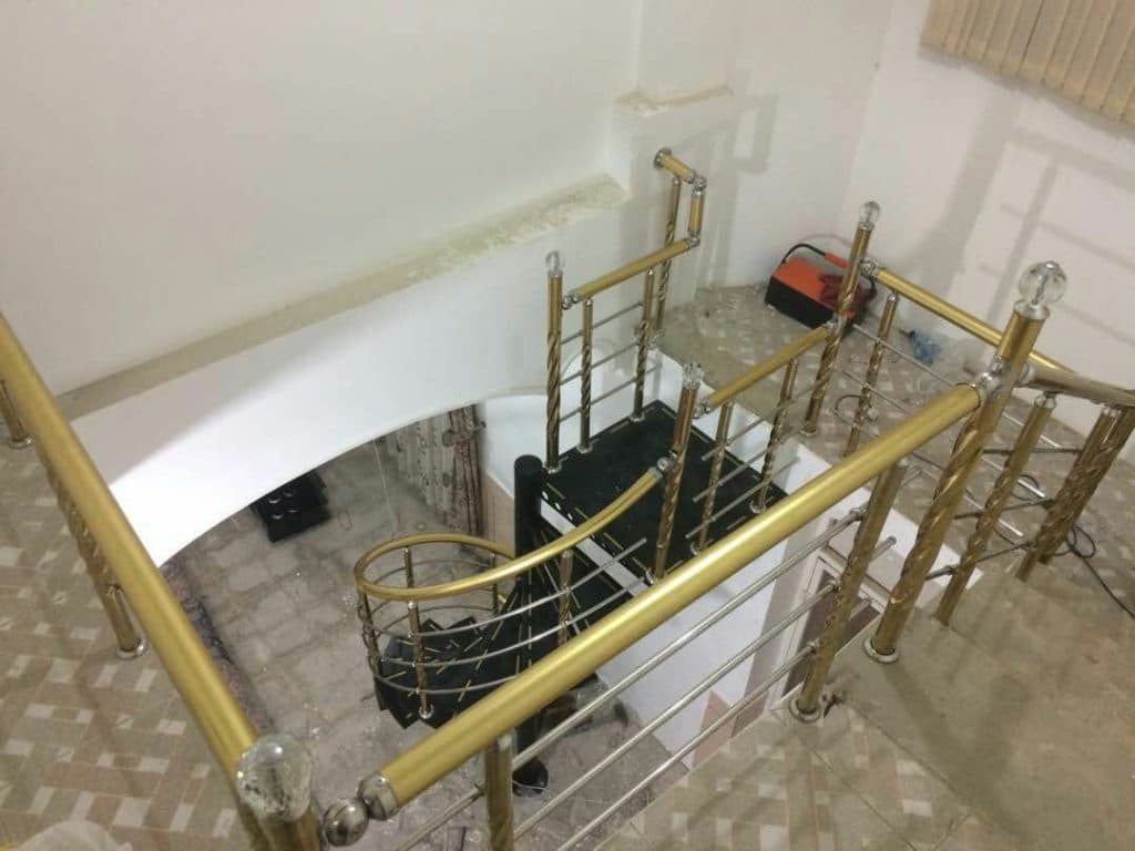 حفاظ و نرده استیل اهواز حسینی در اهواز