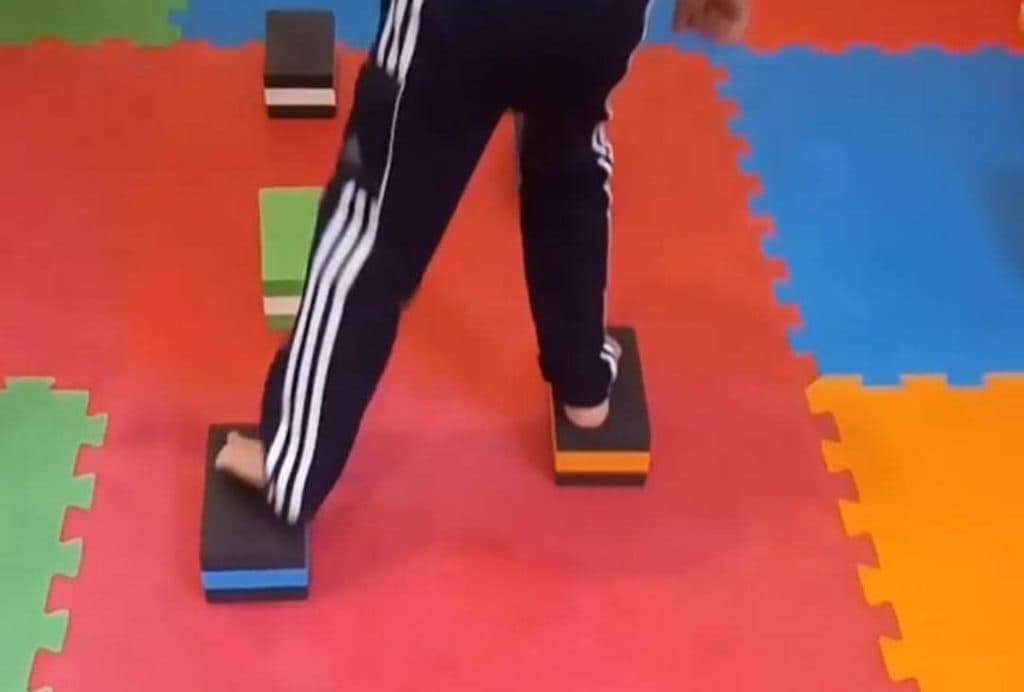 کاردرمانی و گفتار درمانی قاسمشریفی در یزد