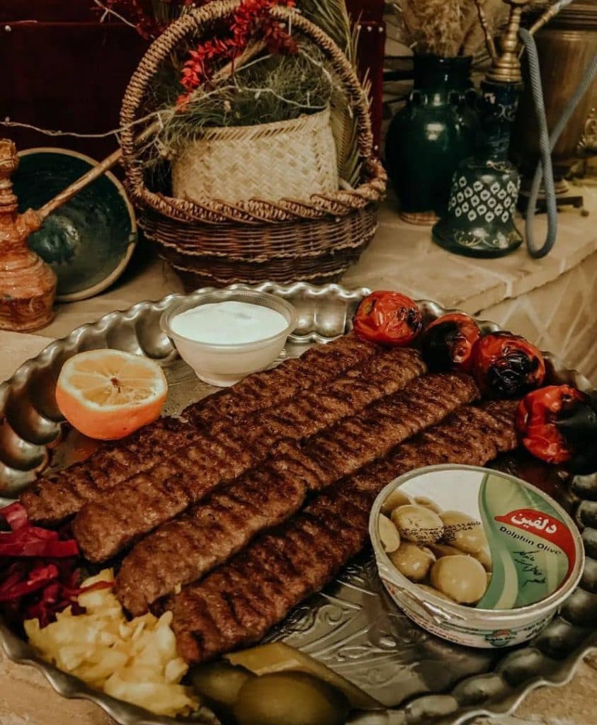 رستوران بابا حاجی در قم