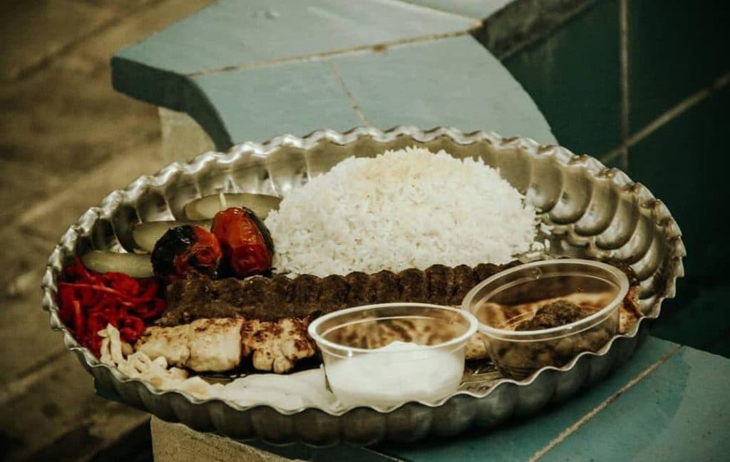 رستوران بابا حاجی در قم