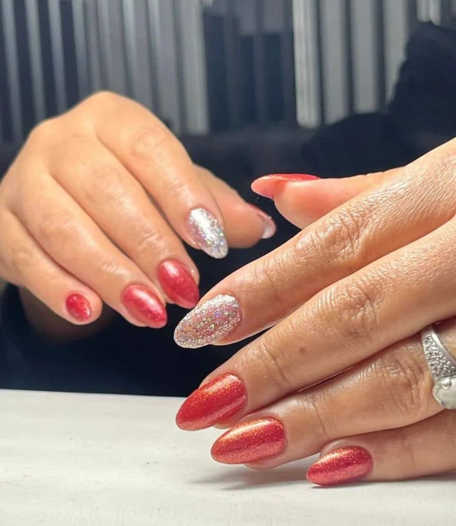 آموزش و خدمات کاشت و دیزاین ناخن یزدانی در بابلسر