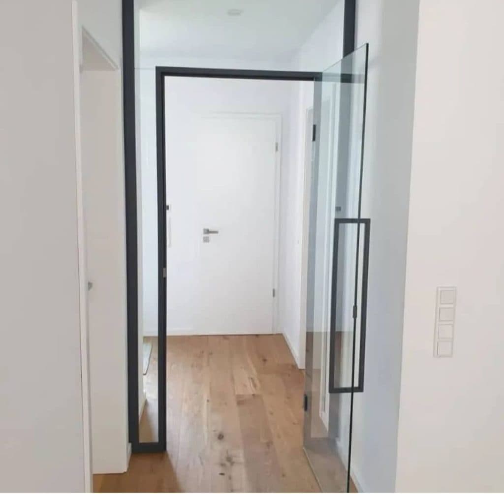 اجرا و طراحی و نصب شیشه سکوریت رحیمی در تهران