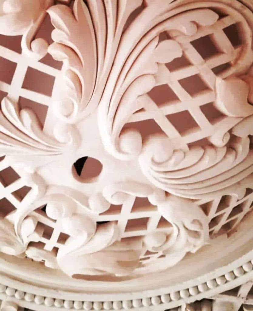 معماری و گچبری مدرن غلامزاده در ارومیه