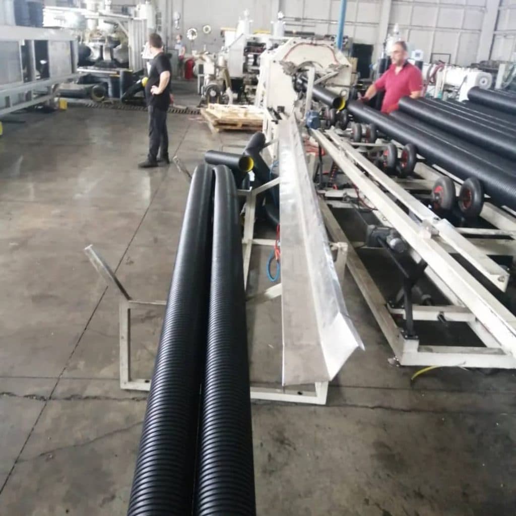 تولید و صادرات مواد اولیه پلاستیک پتروشیمی ایلهان پلیمر در آذربایجان شرقی