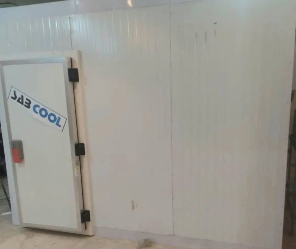 ساخت و فروش یخچال صنعتی و ایستاده فروشگاهی نوین صنعت در تهران