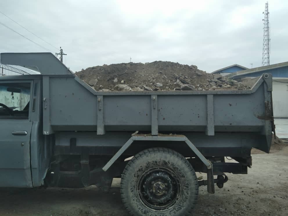 تخریب ساختمان و کنده کاری و مصالح کشی تقی پور در بندرانزلی گیلان