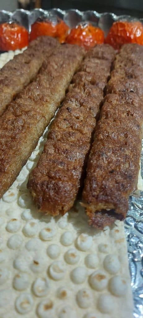 سفره خانه و رستوران سنتی خانواده در بروجرد