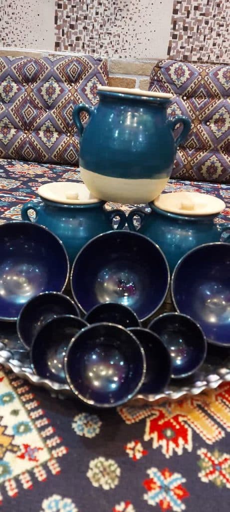 سفره خانه و رستوران سنتی خانواده در بروجرد