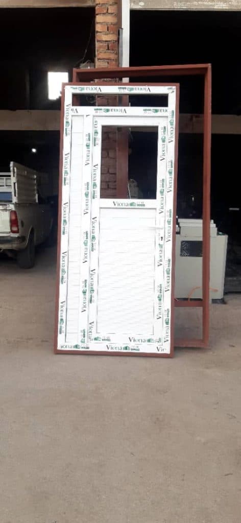 کارگاه در و پنجره سازی و جوشکاری عبدالی در ارومیه