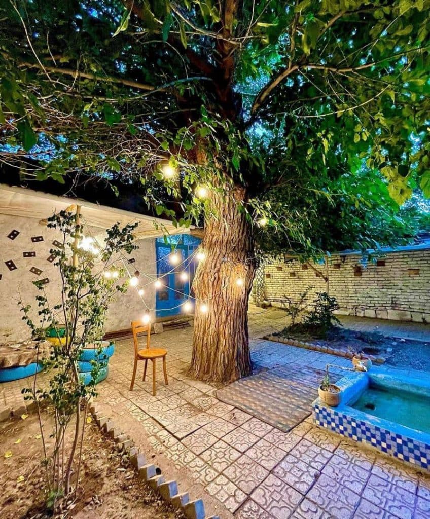 کافه نعنا در زنجان