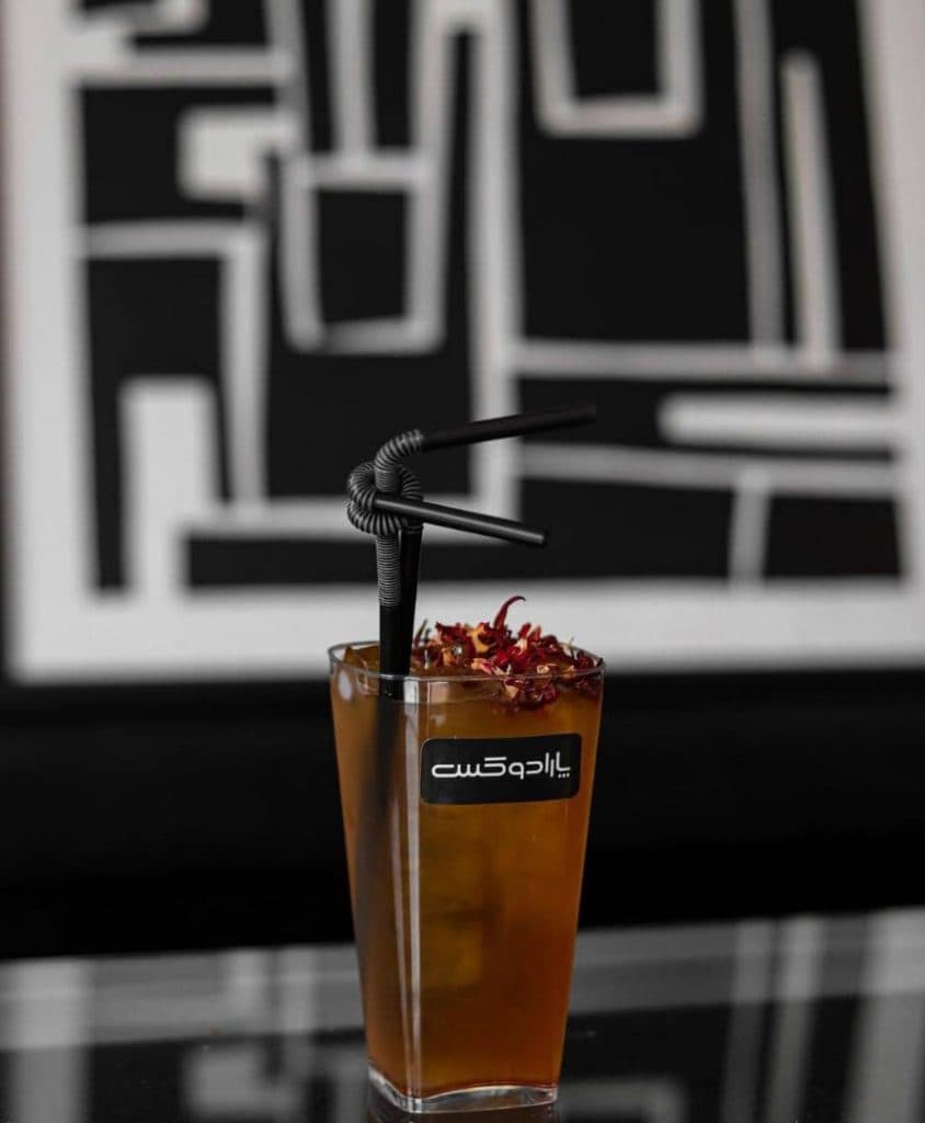 کافه پارادوکس در بوشهر