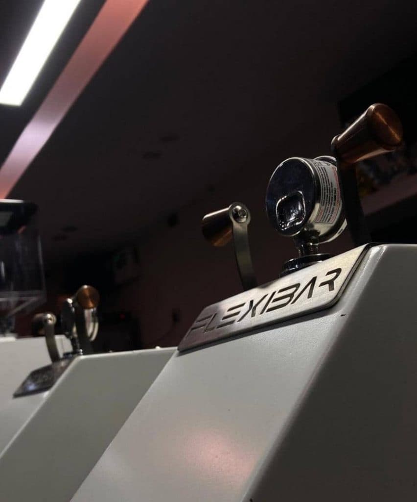 کافه پارادوکس در بوشهر