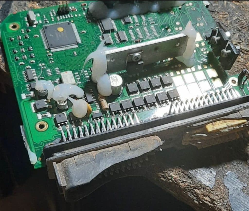 تنظیم موتور و برق و انژکتور نیسان دیزلی دیاکو بوکانی در بوکان