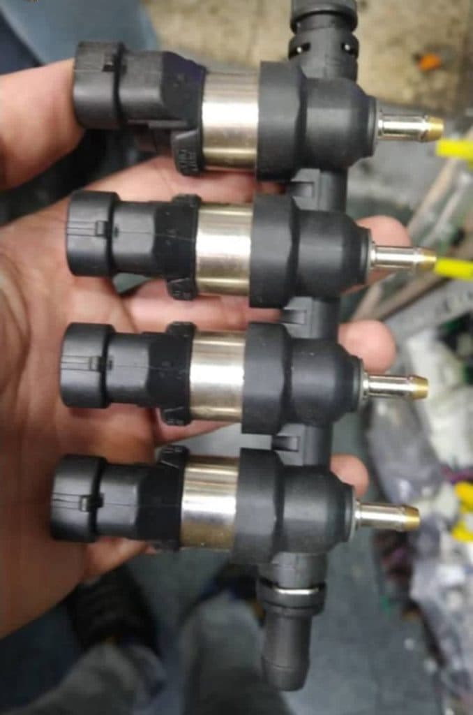 تنظیم موتور و برق و انژکتور نیسان دیزلی دیاکو بوکانی در بوکان